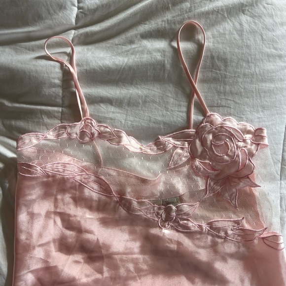 Elegant Pink Satin Camisole with Floral Detail - Picture 6 of 8